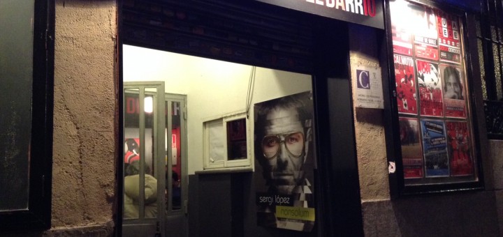 Cartel de Non Solum en el Teatro del Barrio